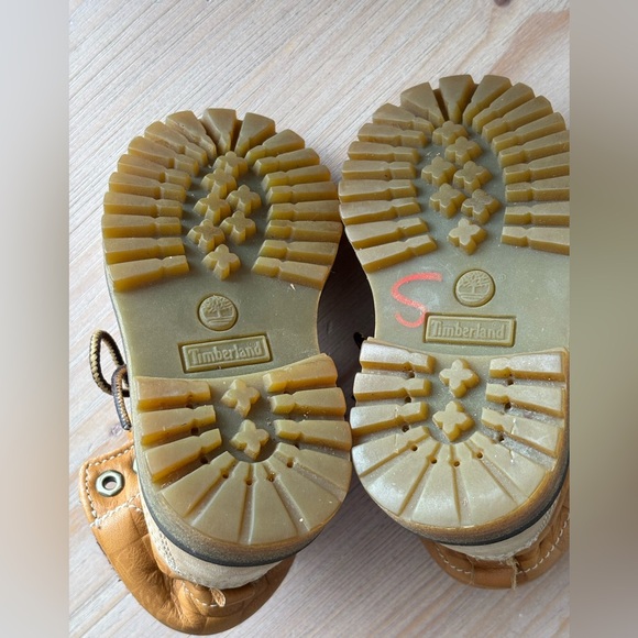 Timberland Tan Baby Boots - Picture 11 of 11